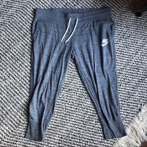 Nike lightweight joggers